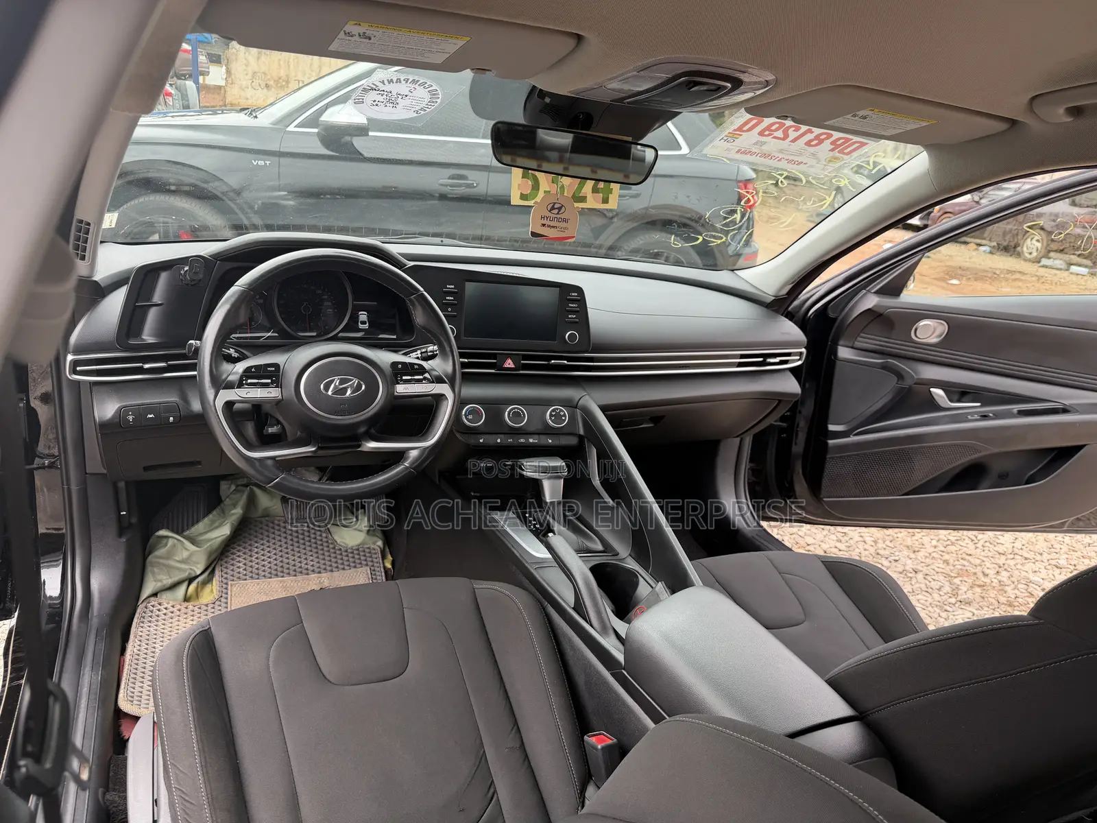Hyundai Elantra Limited IVT 2025 Black