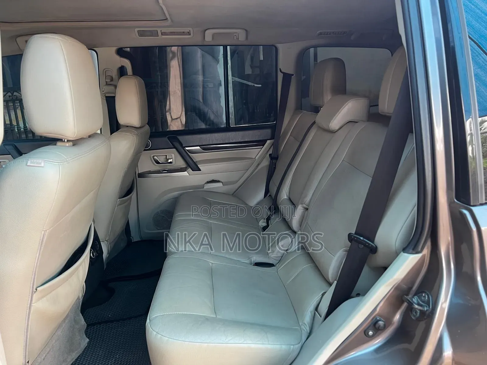Mitsubishi Pajero 2016