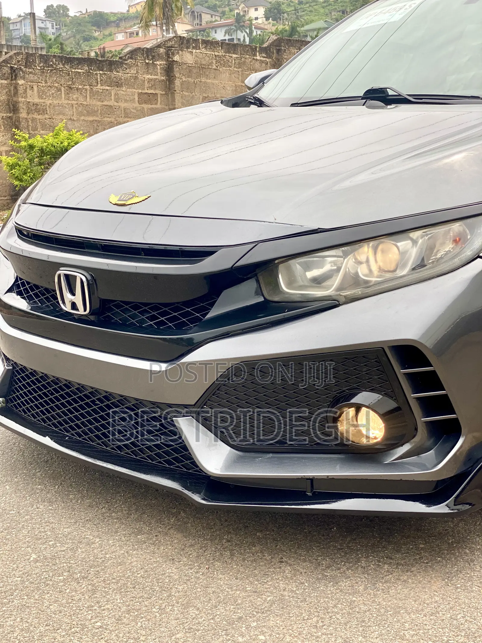 Honda Civic Sport 4dr Hatchback (1.5L 4cyl) 2017 Gray