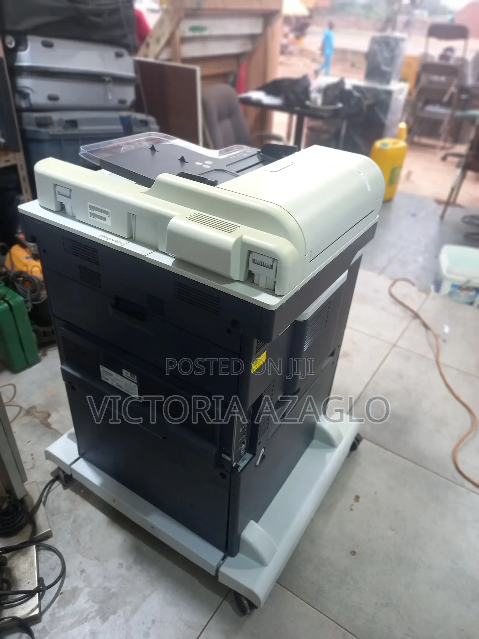 HP Laserjet 700 Color MFP M775