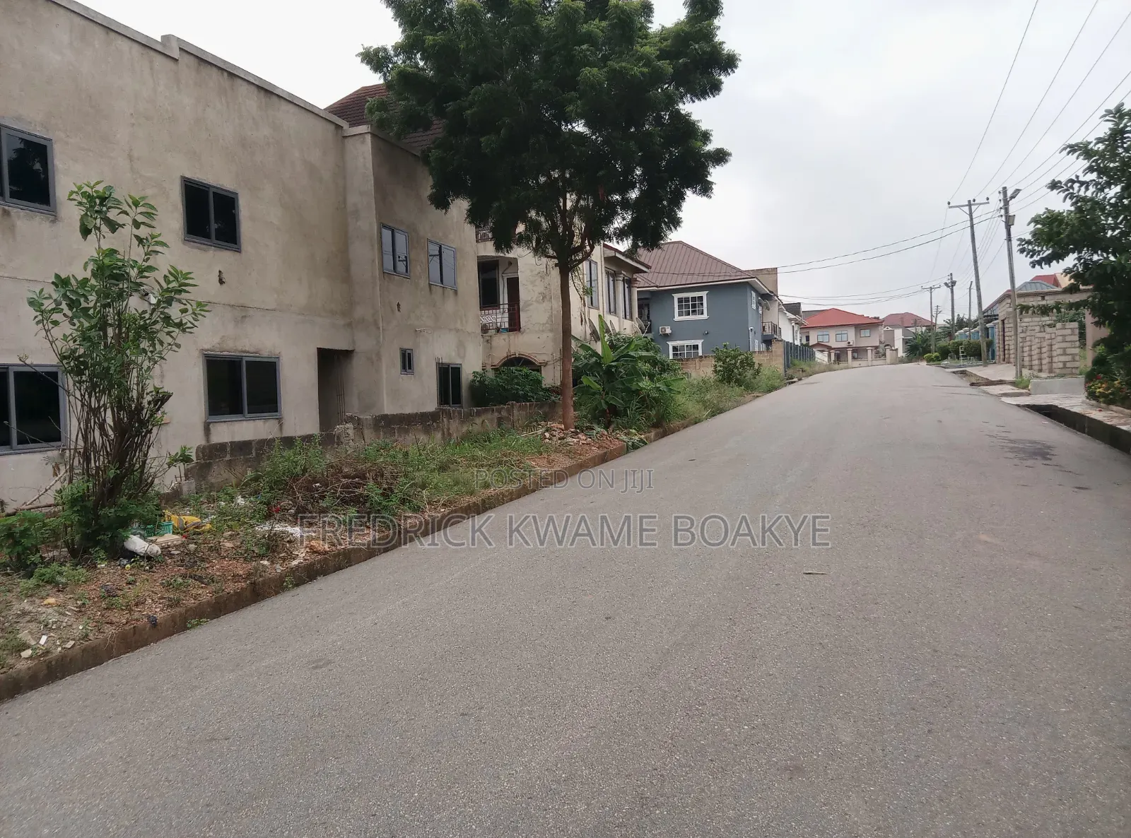5bdrm House in Brother K Estate, Kumasi Metropolitan for sale