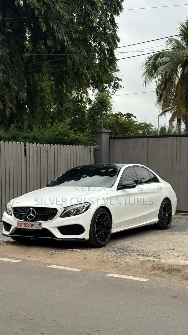Mercedes-Benz C450 2016 White