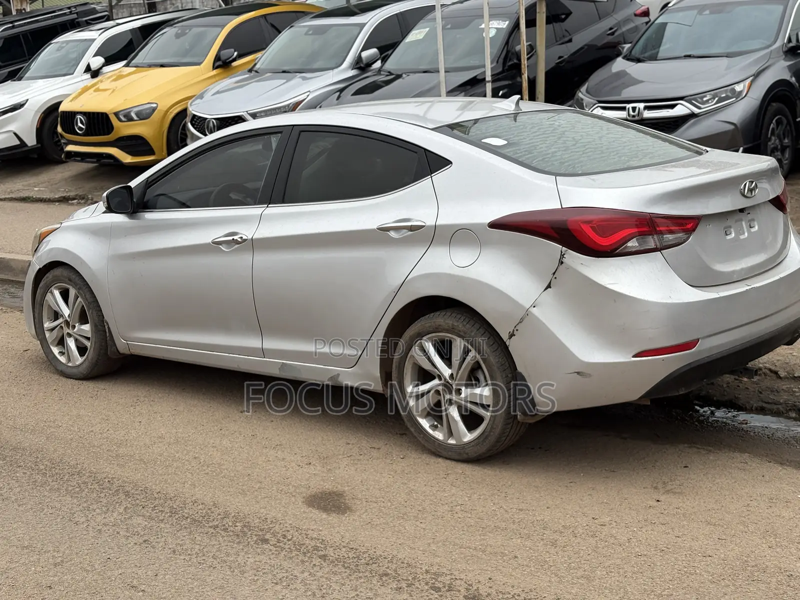 Hyundai Elantra 2015 Silver