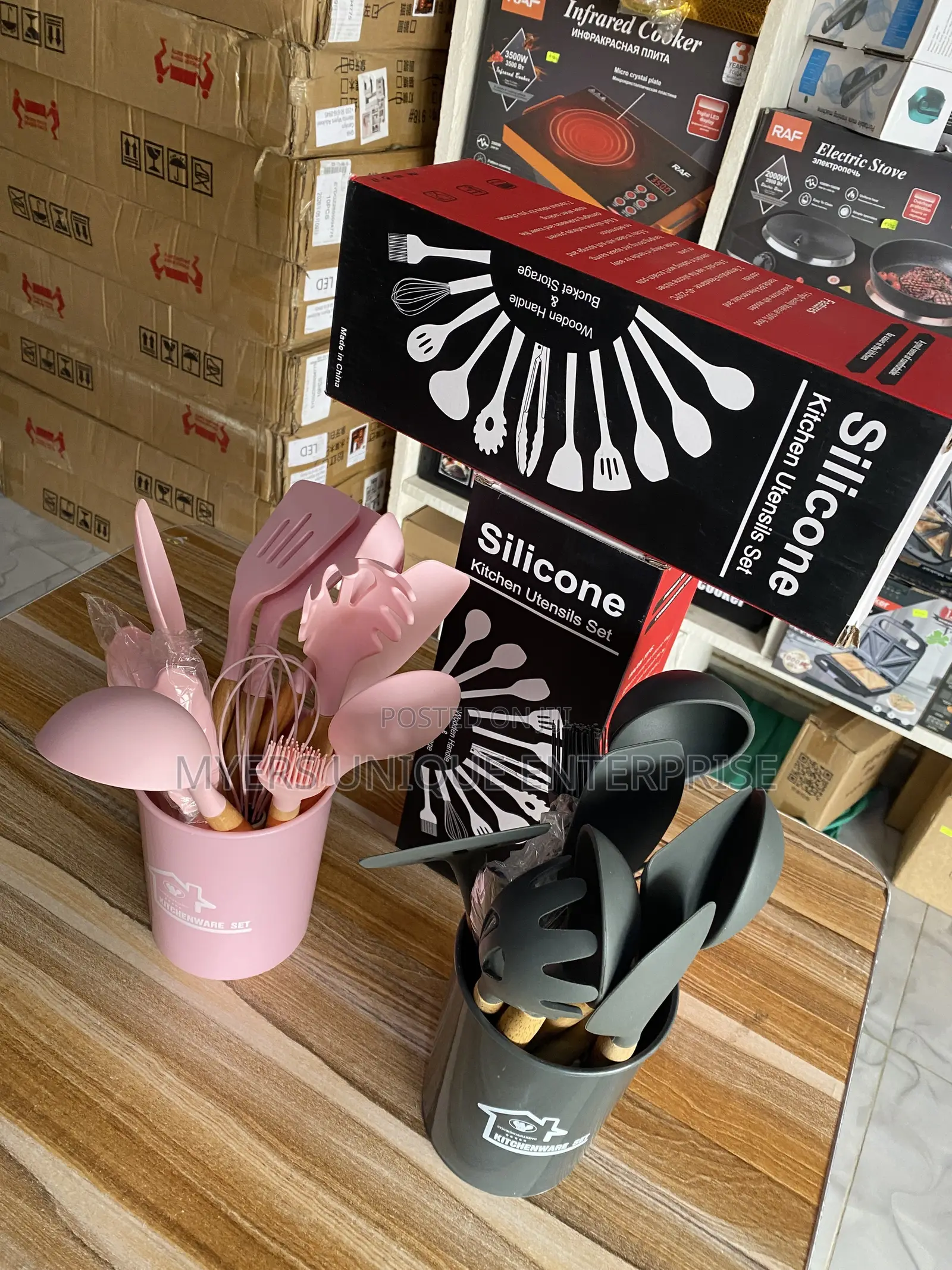 Kitchen Ladles Set With Storage