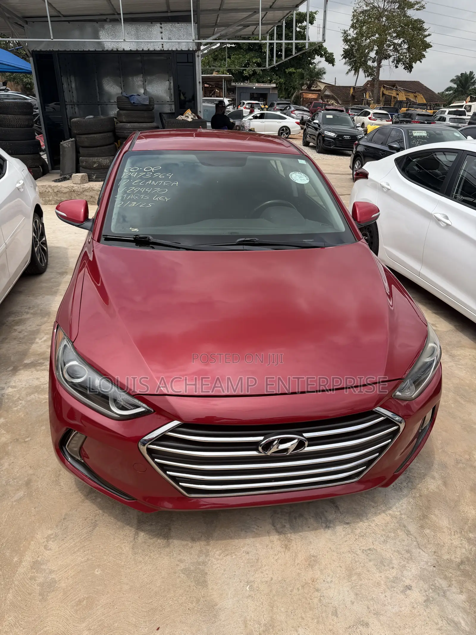 Hyundai Elantra 2017 Red