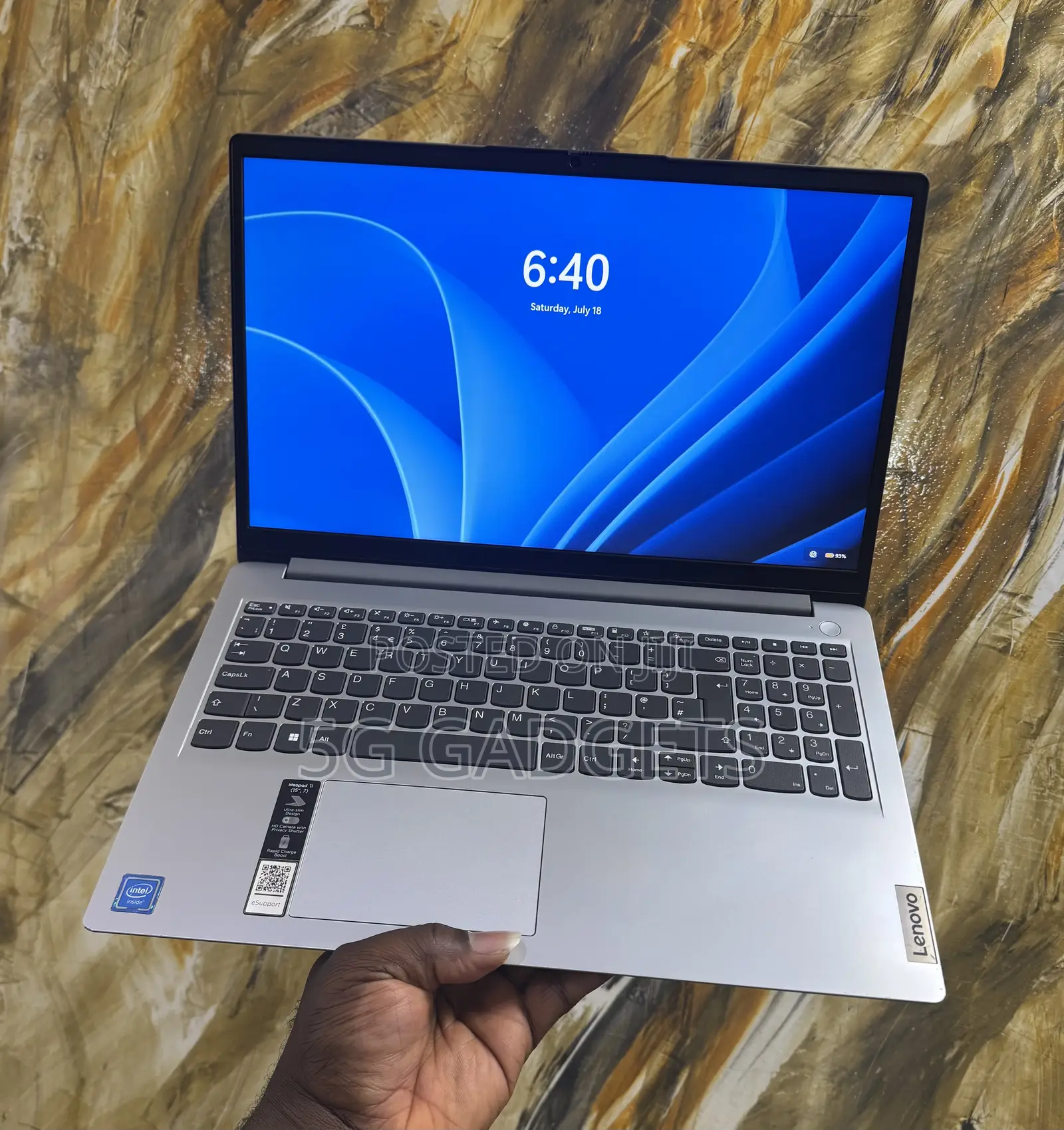 Laptop Lenovo IdeaPad 1 4GB Intel SSD 256GB