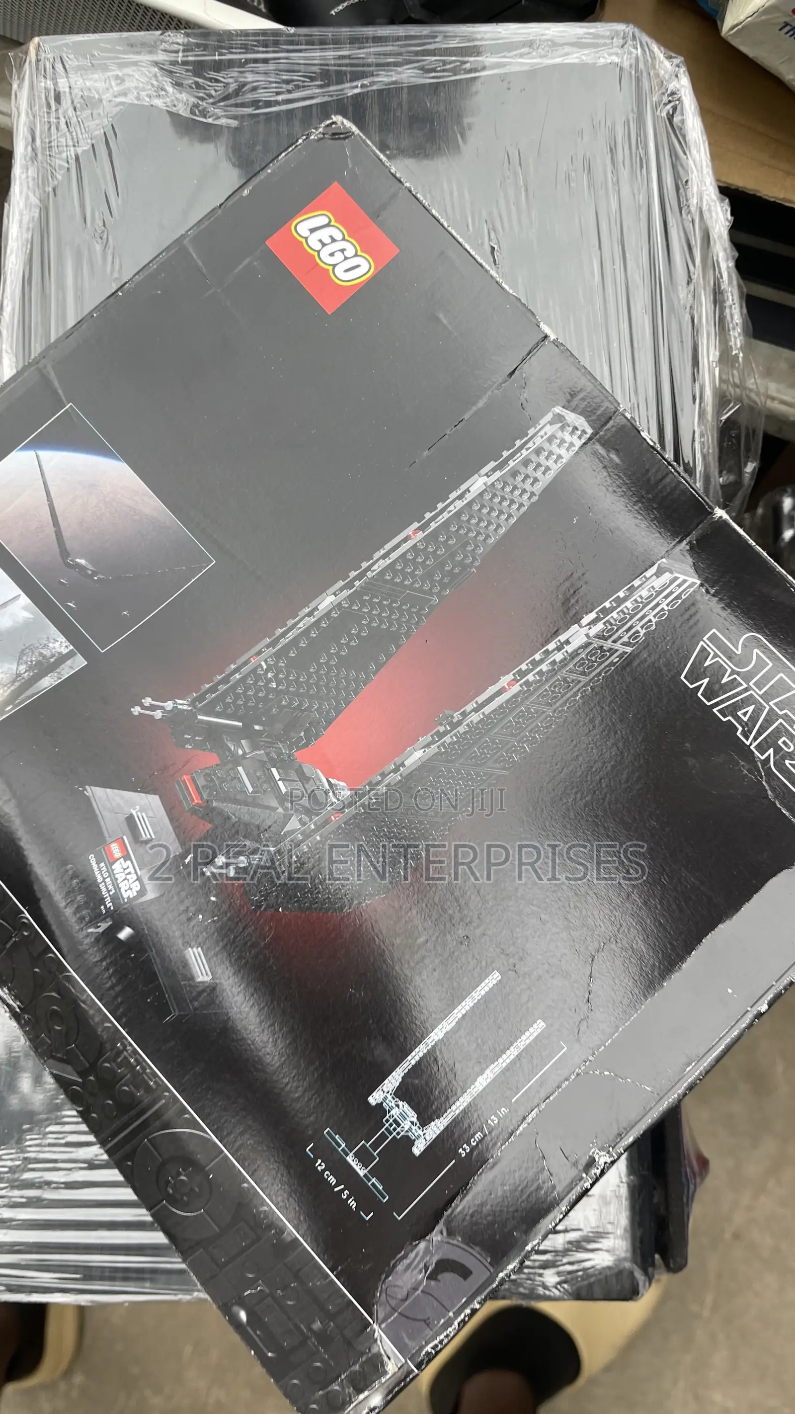 LEGO Star Wars Kylo Ren's Command Shuttle (Set Number 75406)