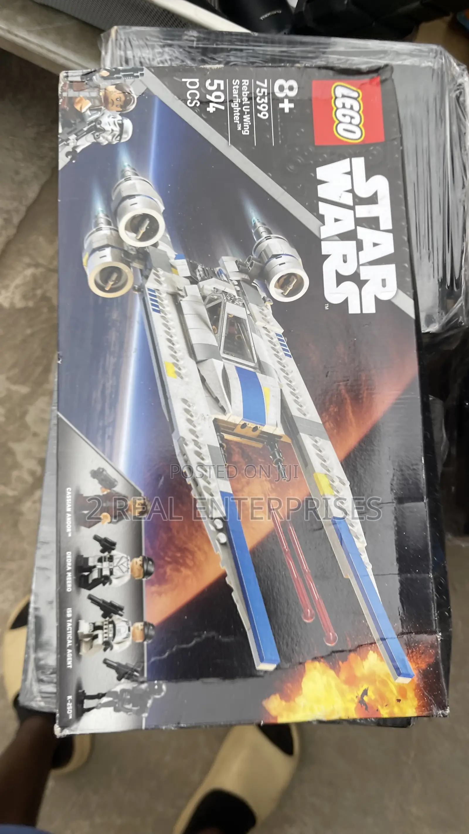 LEGO Star Wars Rebel U-Wing Starfighter Gift Set