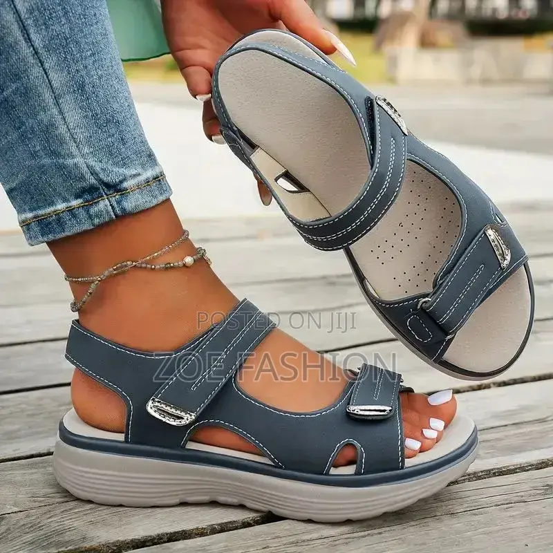 Ladies Tourist Sandals