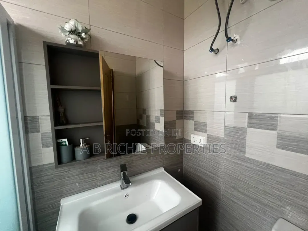 2bdrm Apartment in Ab Richie Properties, Tseaddo for rent
