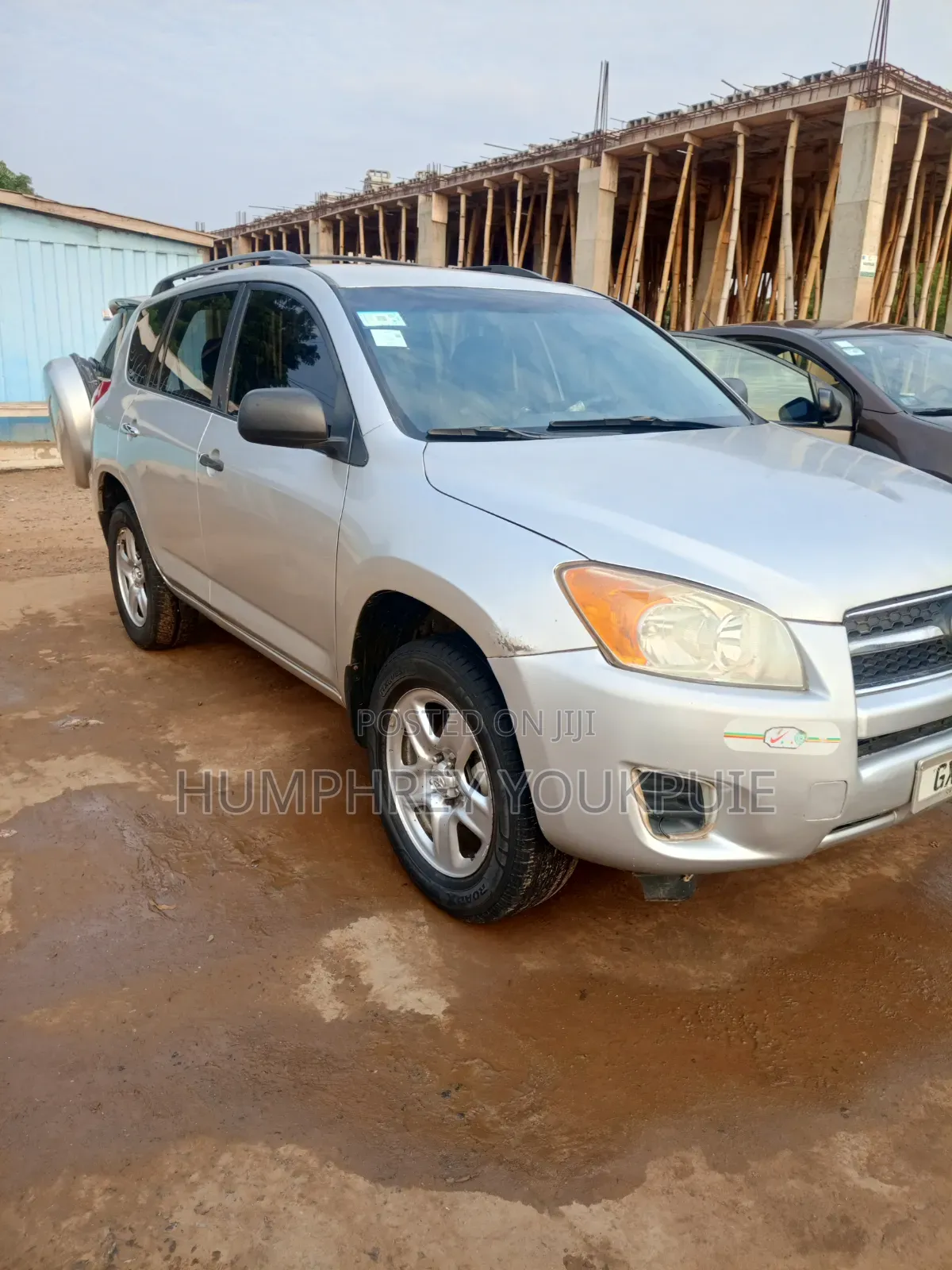 Toyota RAV4 2010 Silver