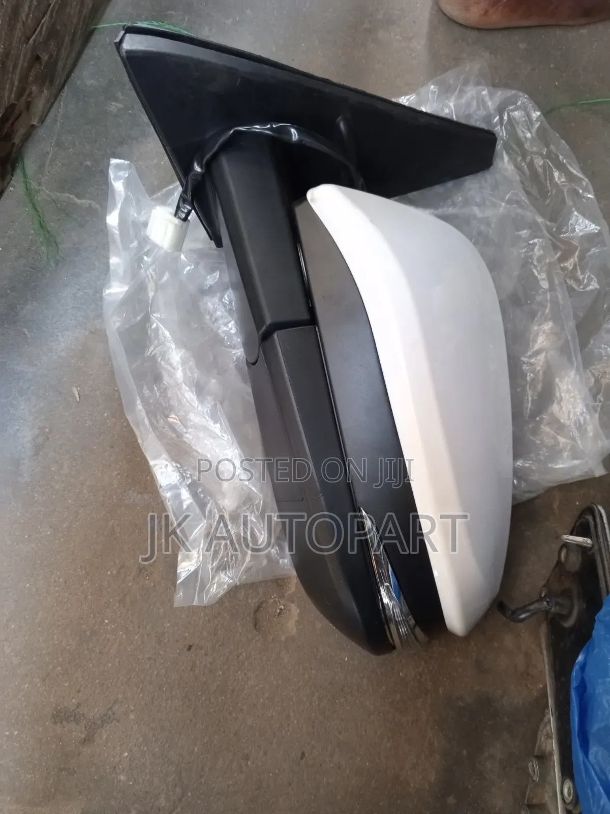 Toyota 4Runner Side Mirror