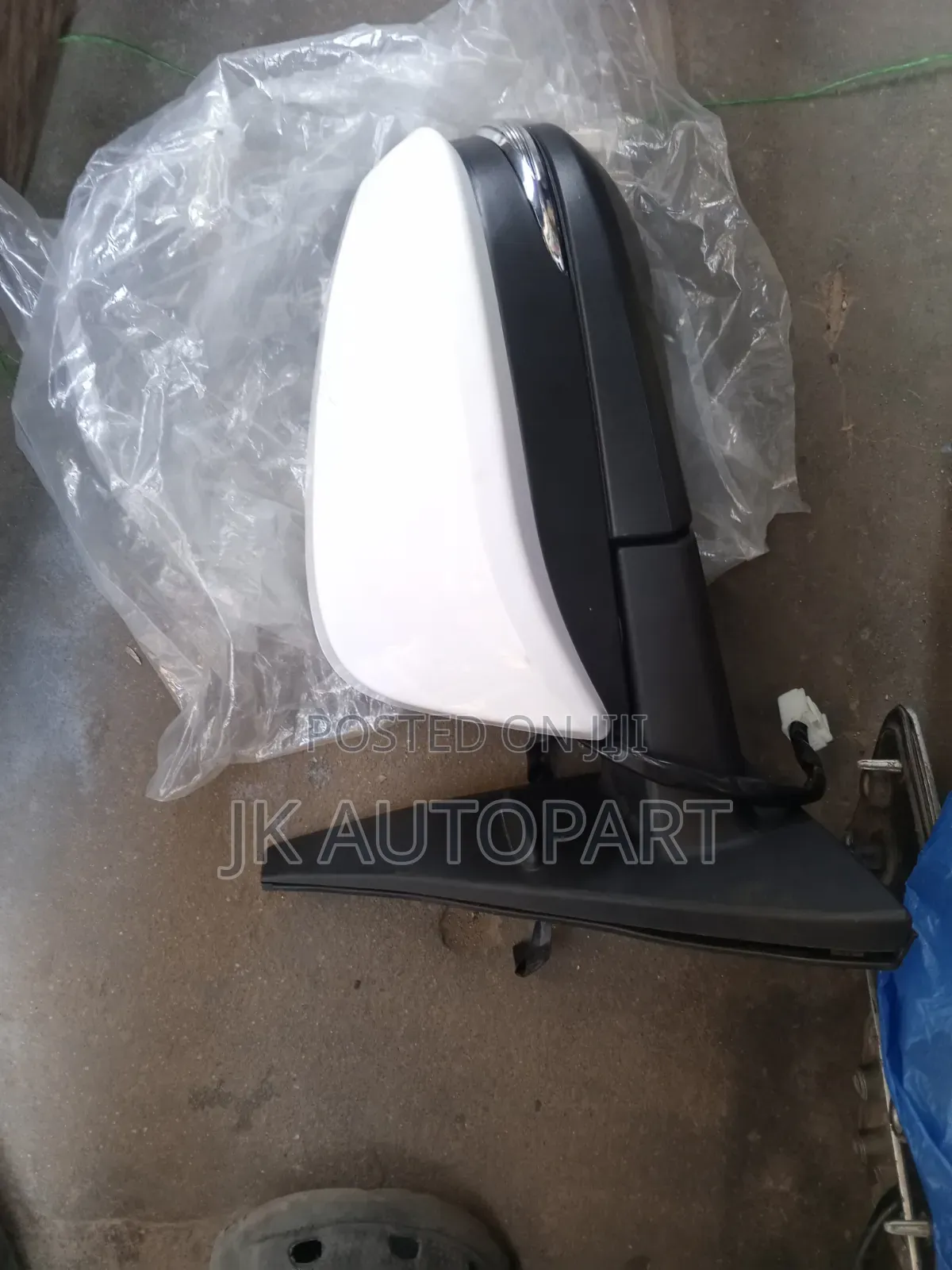 Toyota 4Runner Side Mirror