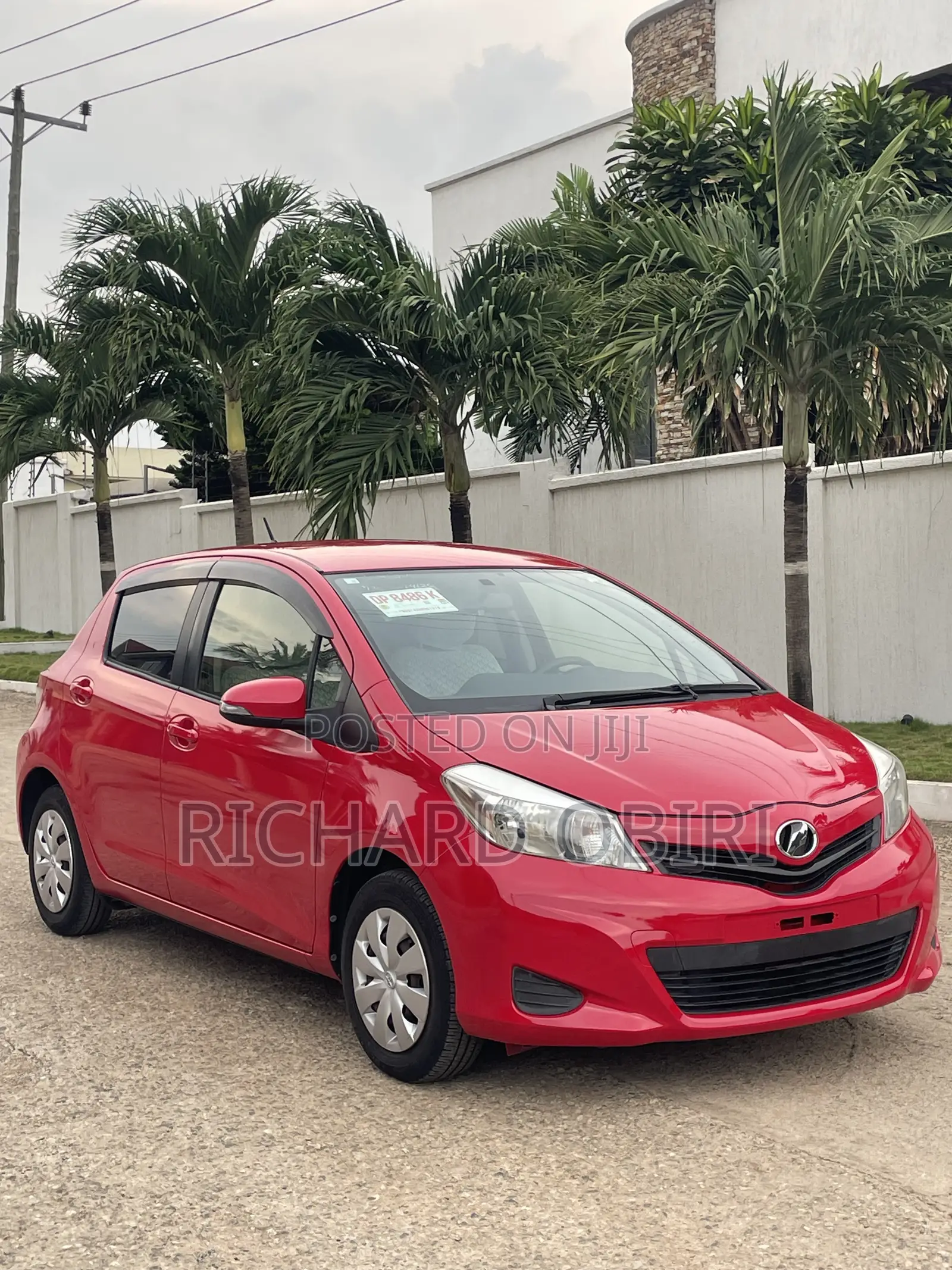 Toyota Vitz 1.3 AWD 3dr 2013 Red
