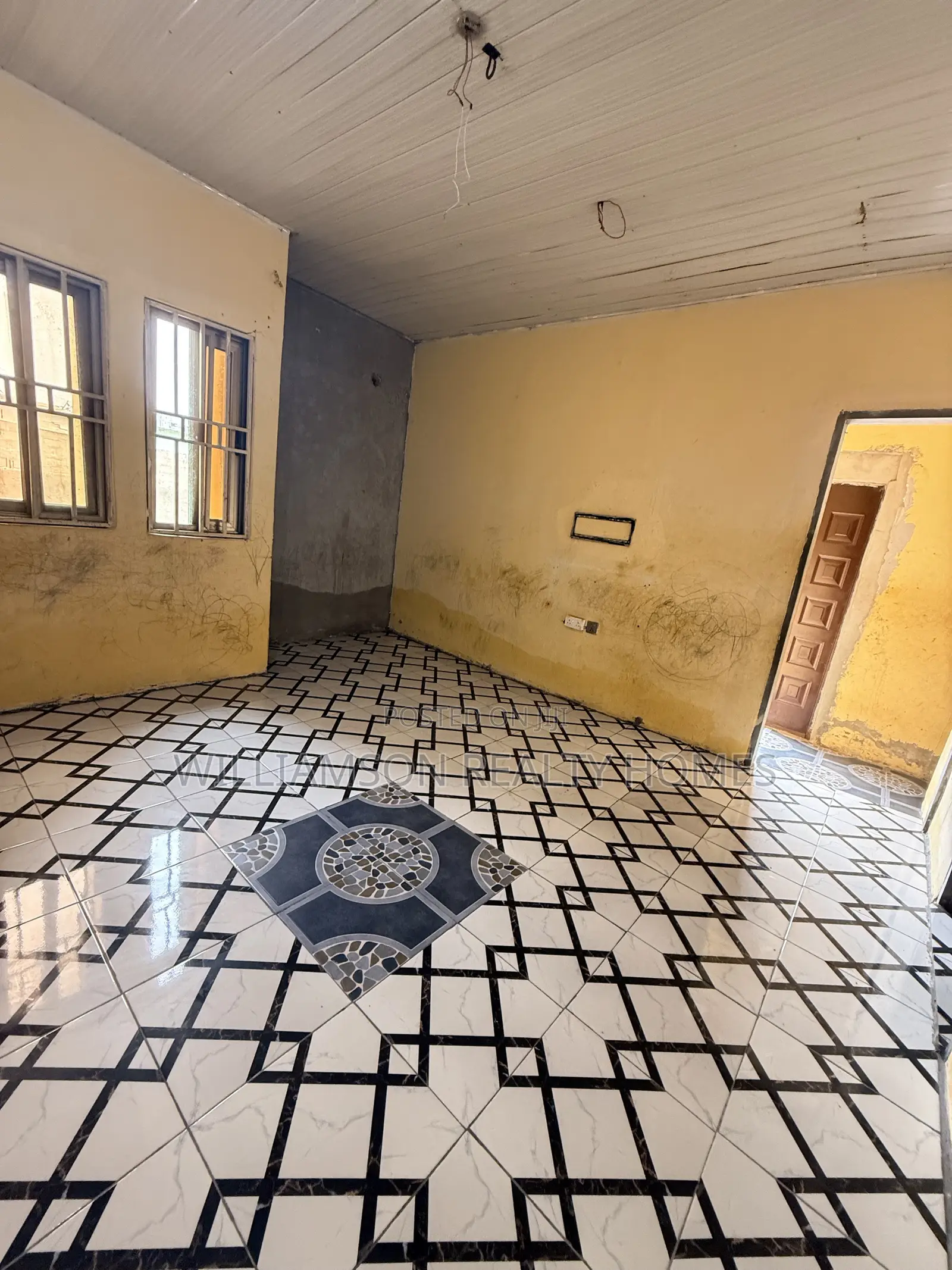 1bdrm Apartment in Community 18 Area, Spintex for rent