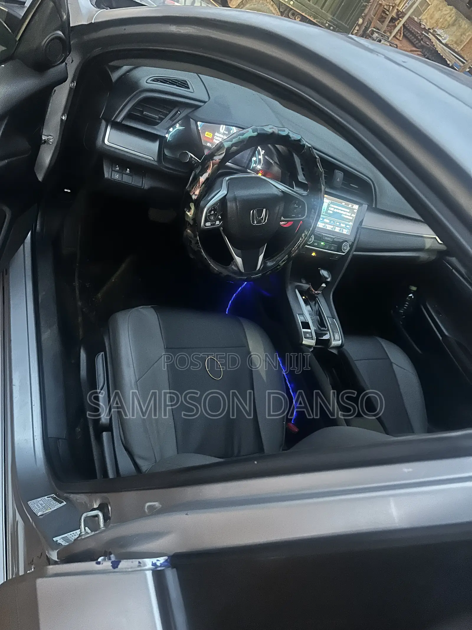 Honda Civic 2018 Off white