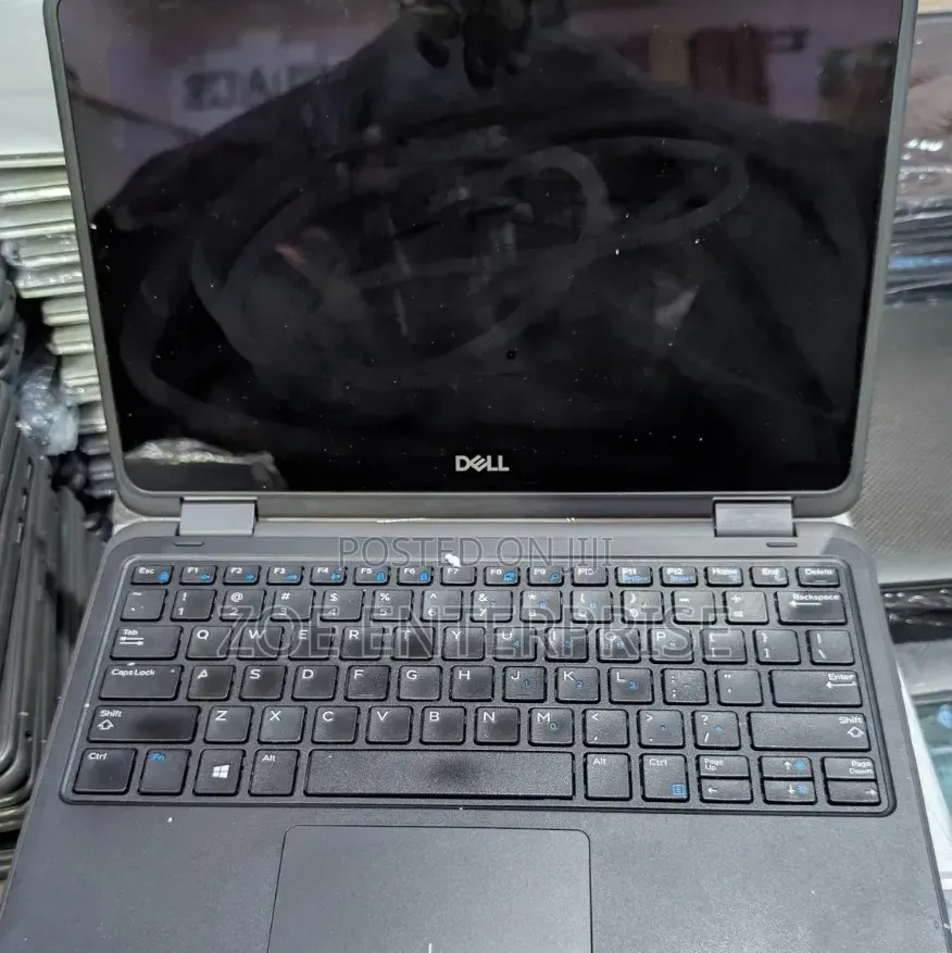 Laptop Dell Latitude 3190 2-in-1 8GB Intel Pentium SSD 128GB