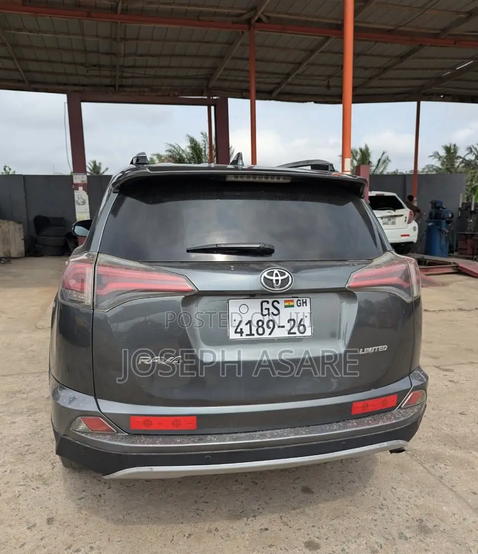 Toyota RAV4 2018