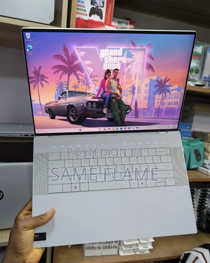 New Laptop Dell XPS 16 9640 16GB Intel Core i7 SSD 1T