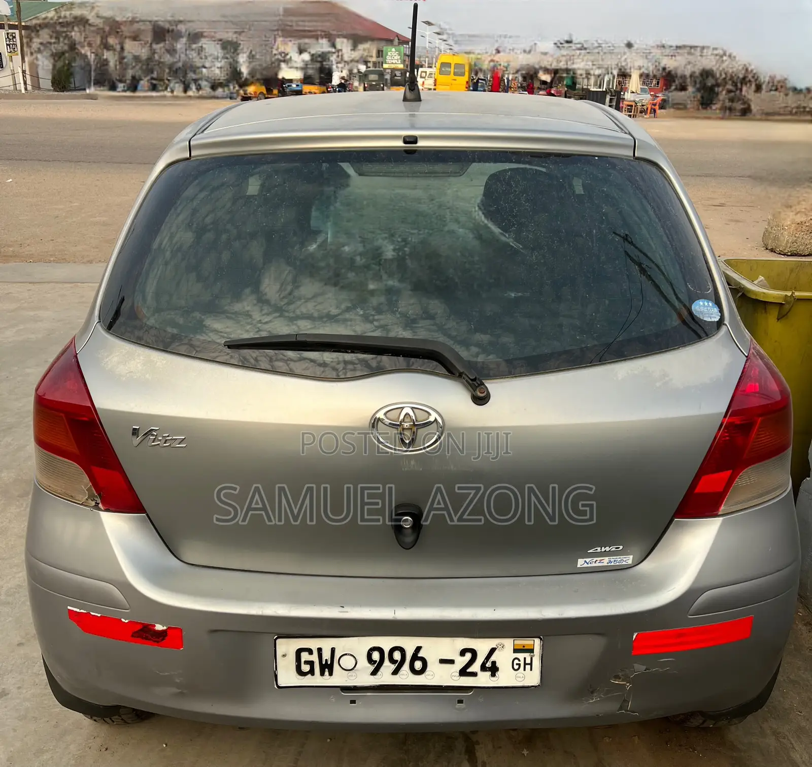 Toyota Vitz 1.3 AWD 5dr 2010 Silver