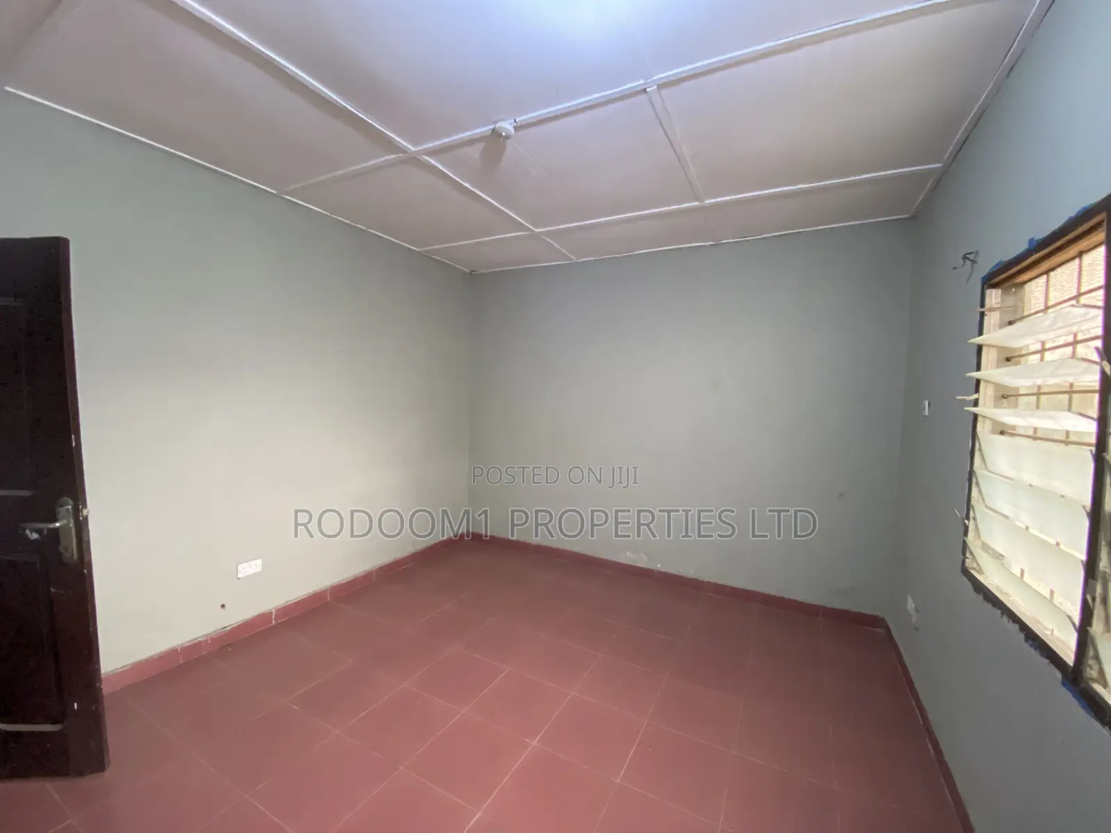 2bdrm Apartment in Ashomang for rent