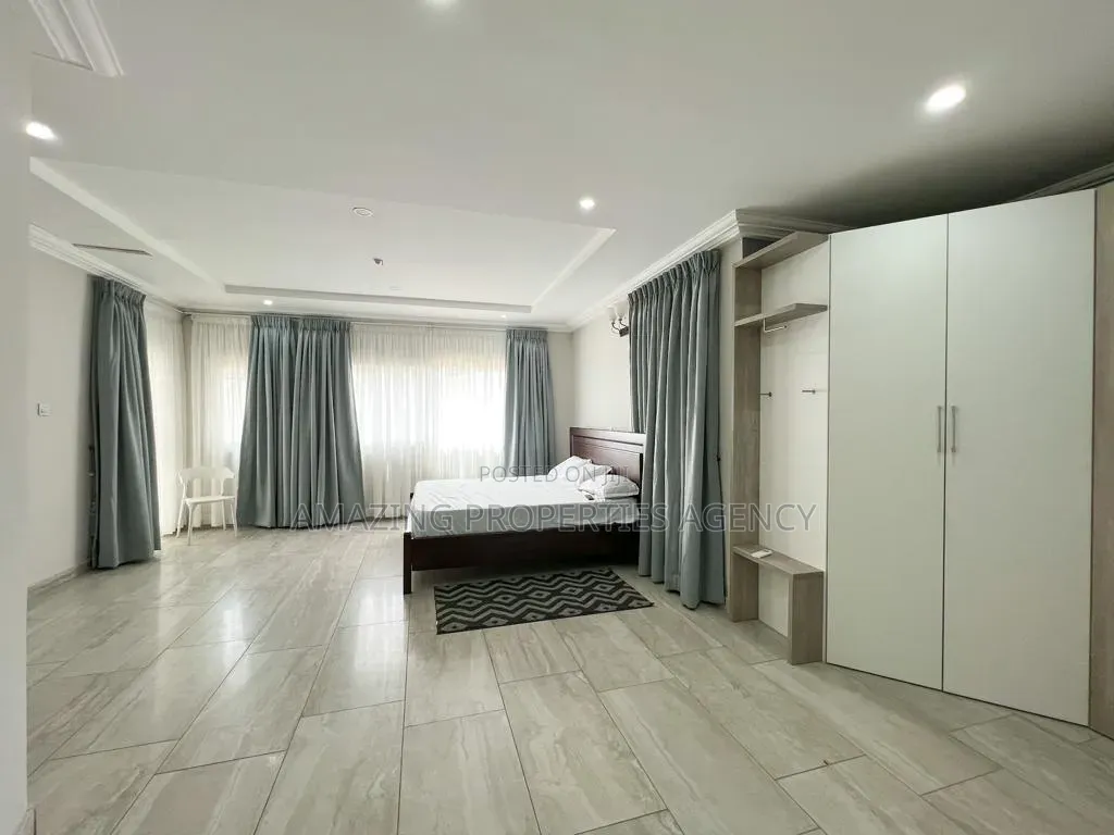 Furnished 4bdrm Townhouse / Terrace in Tseaddo for rent