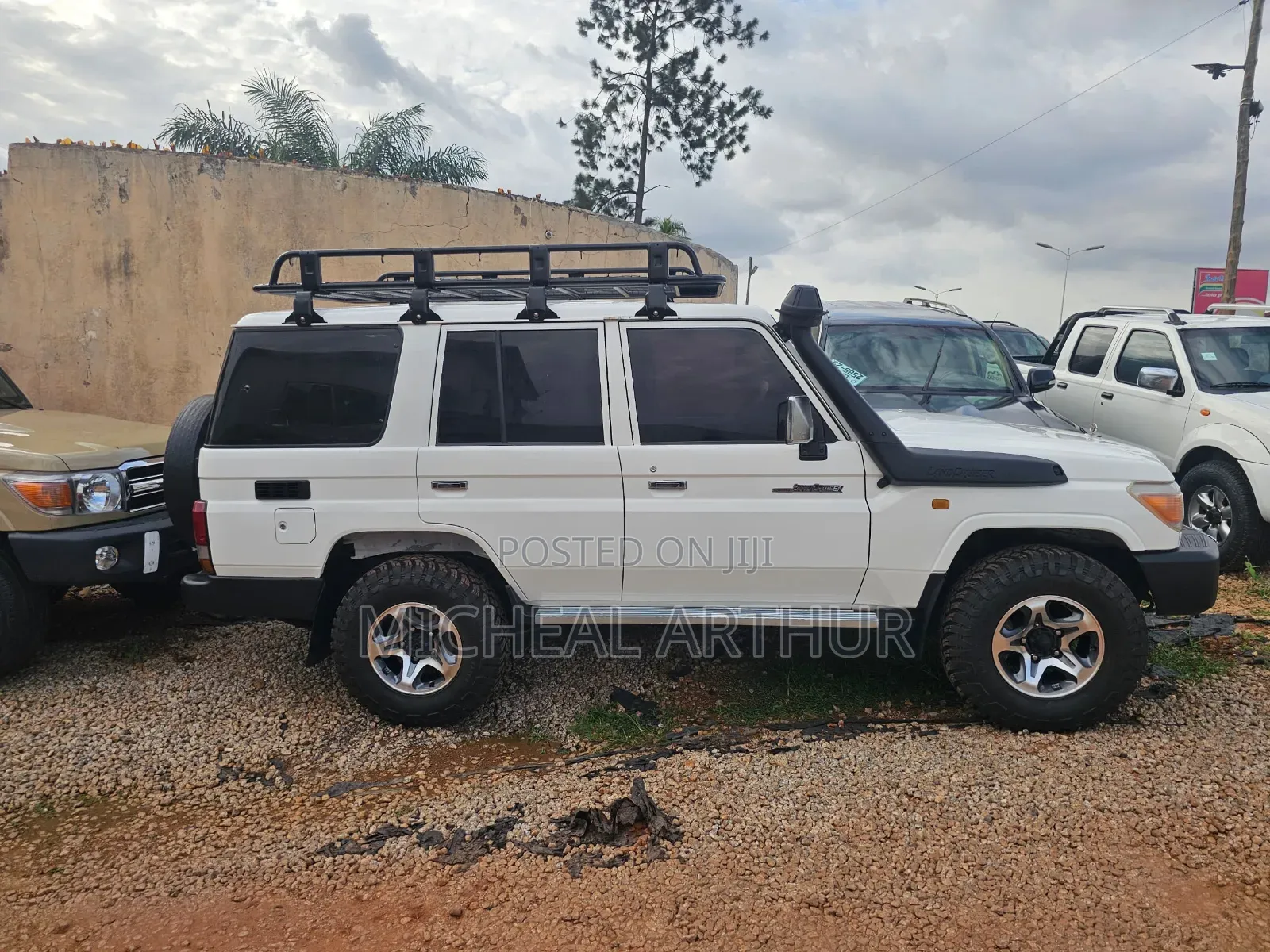 Toyota Land Cruiser 2014 White