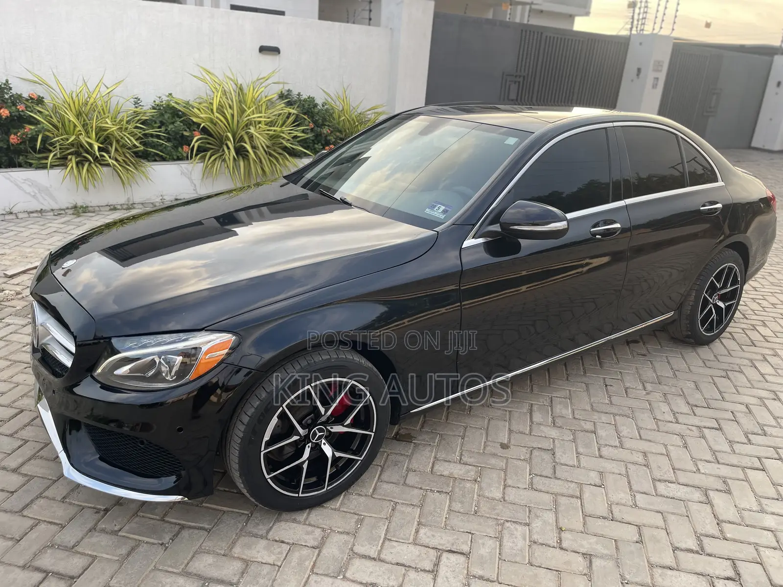 Mercedes-Benz C300 Luxury 4Matic Sedan AWD (2.0L 4cyl 7A) 2016 Black