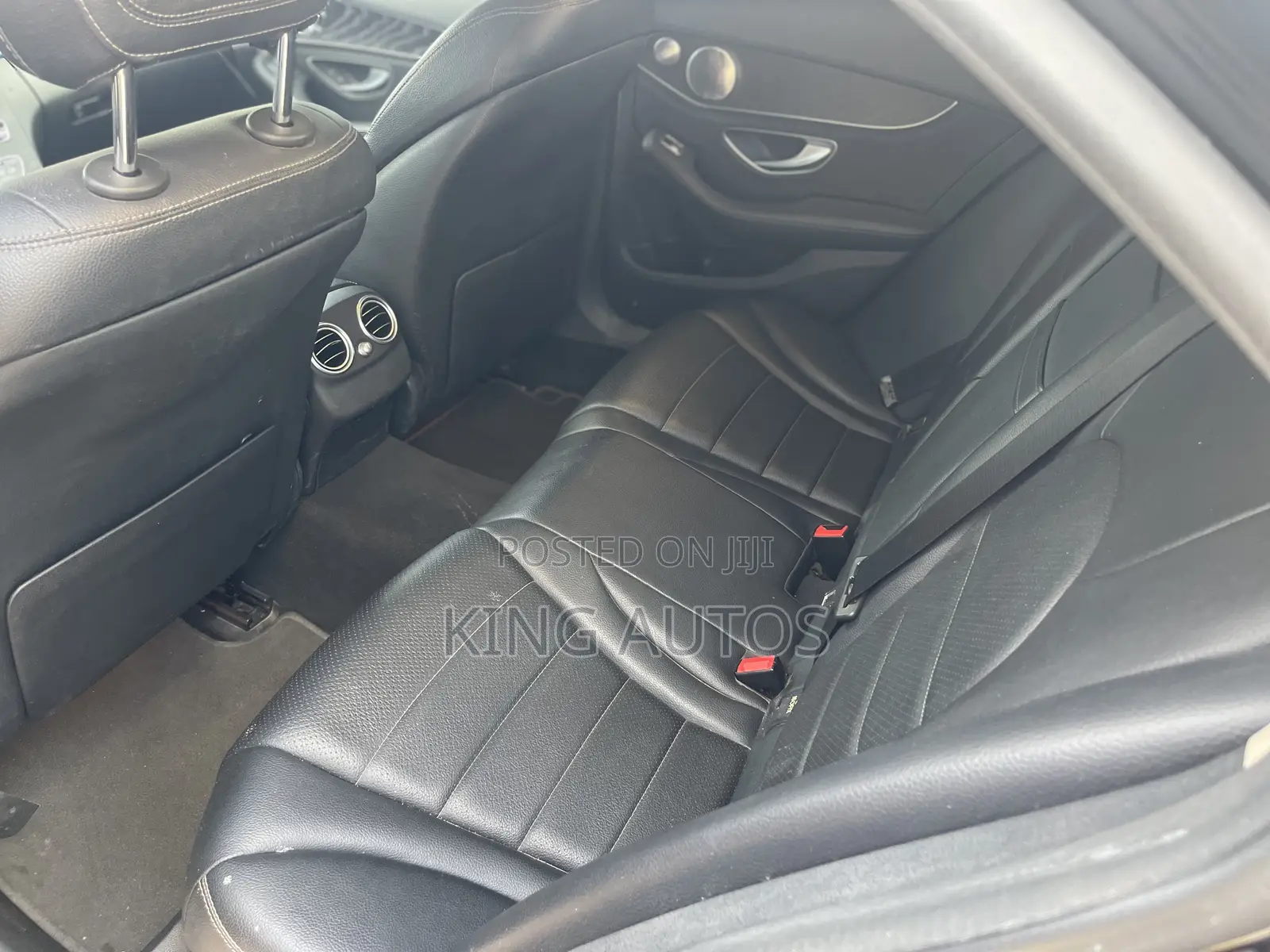 Mercedes-Benz C300 Luxury 4Matic Sedan AWD (2.0L 4cyl 7A) 2016 Black