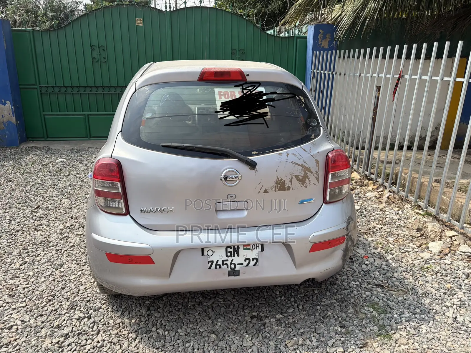 Nissan March 2010 Silver