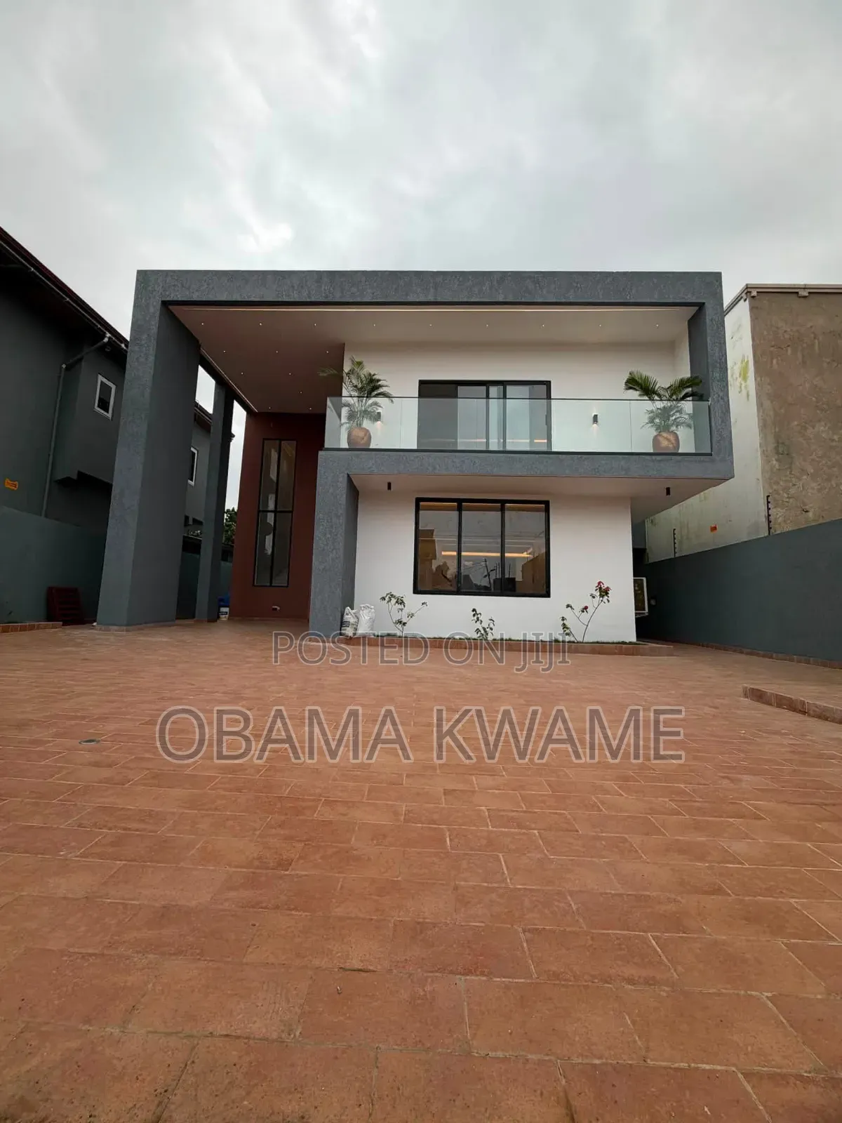 4bdrm House in Laryea Homes, North Legon for sale