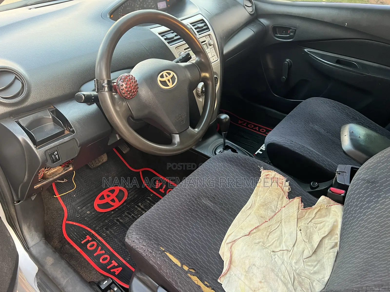 Toyota Yaris Sedan Automatic 2007 Silver