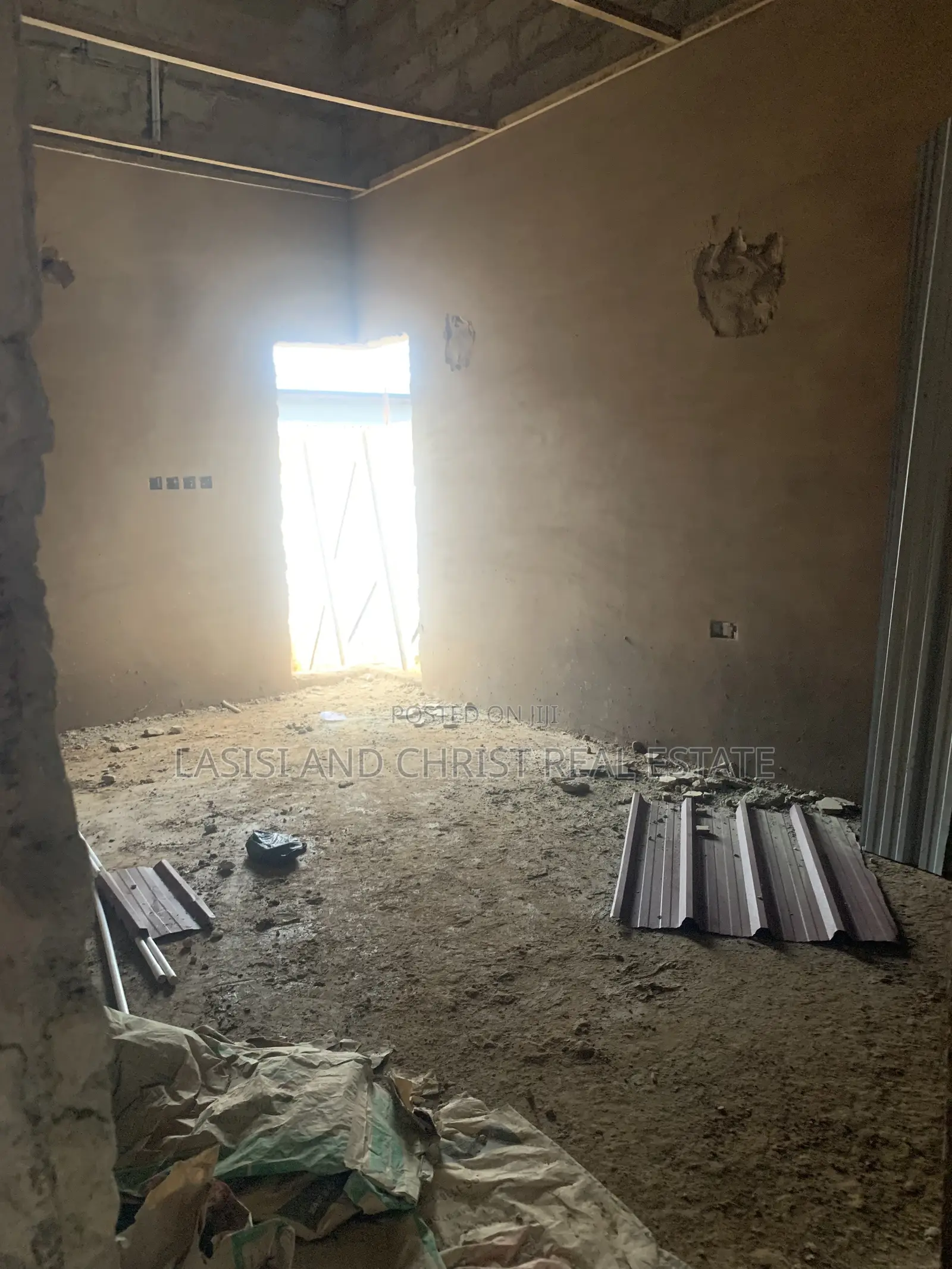2bdrm House in Lasisi And Christ, Pokuase for sale