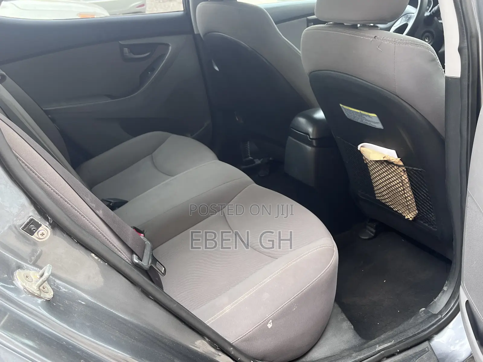 Hyundai Elantra Limited Sedan FWD (1.8L 4cyl 6A) 2016 Gray