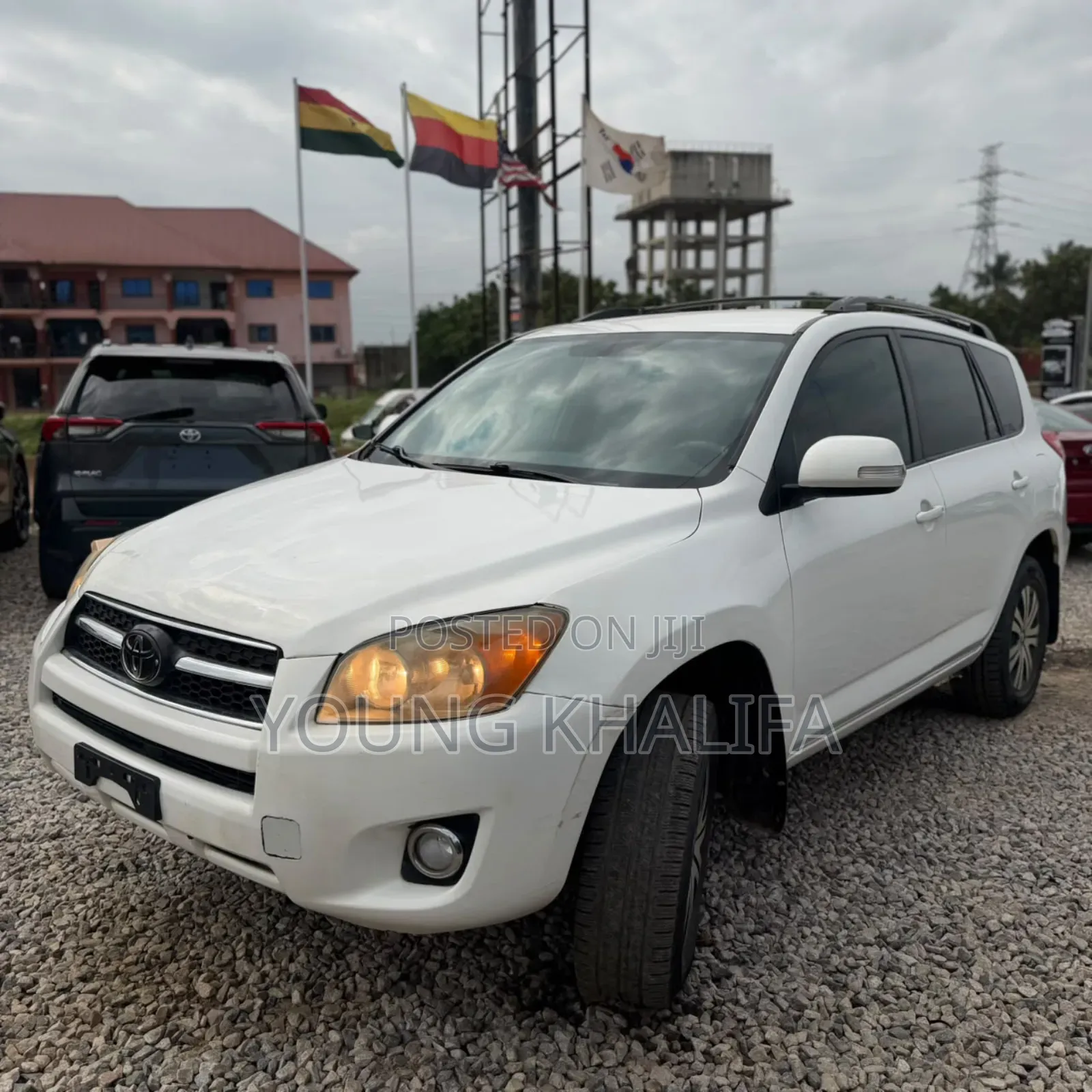 Toyota RAV4 2012 White