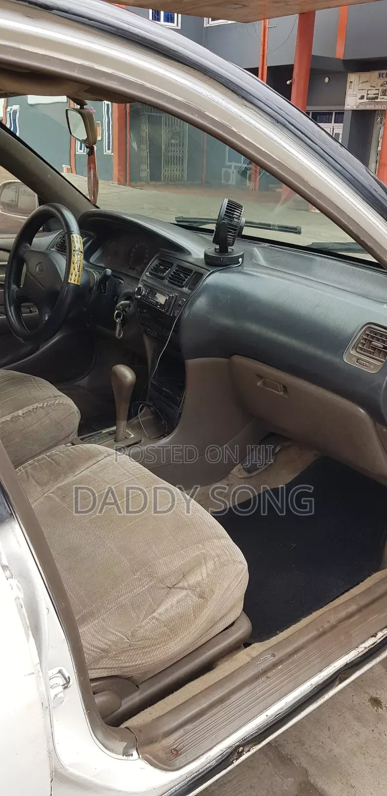 Toyota Corolla 1.6 Sedan 1997 White