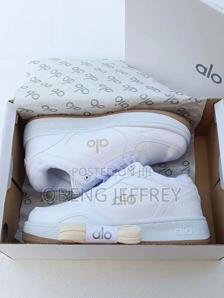 Original Alo Recovery Sneaker White