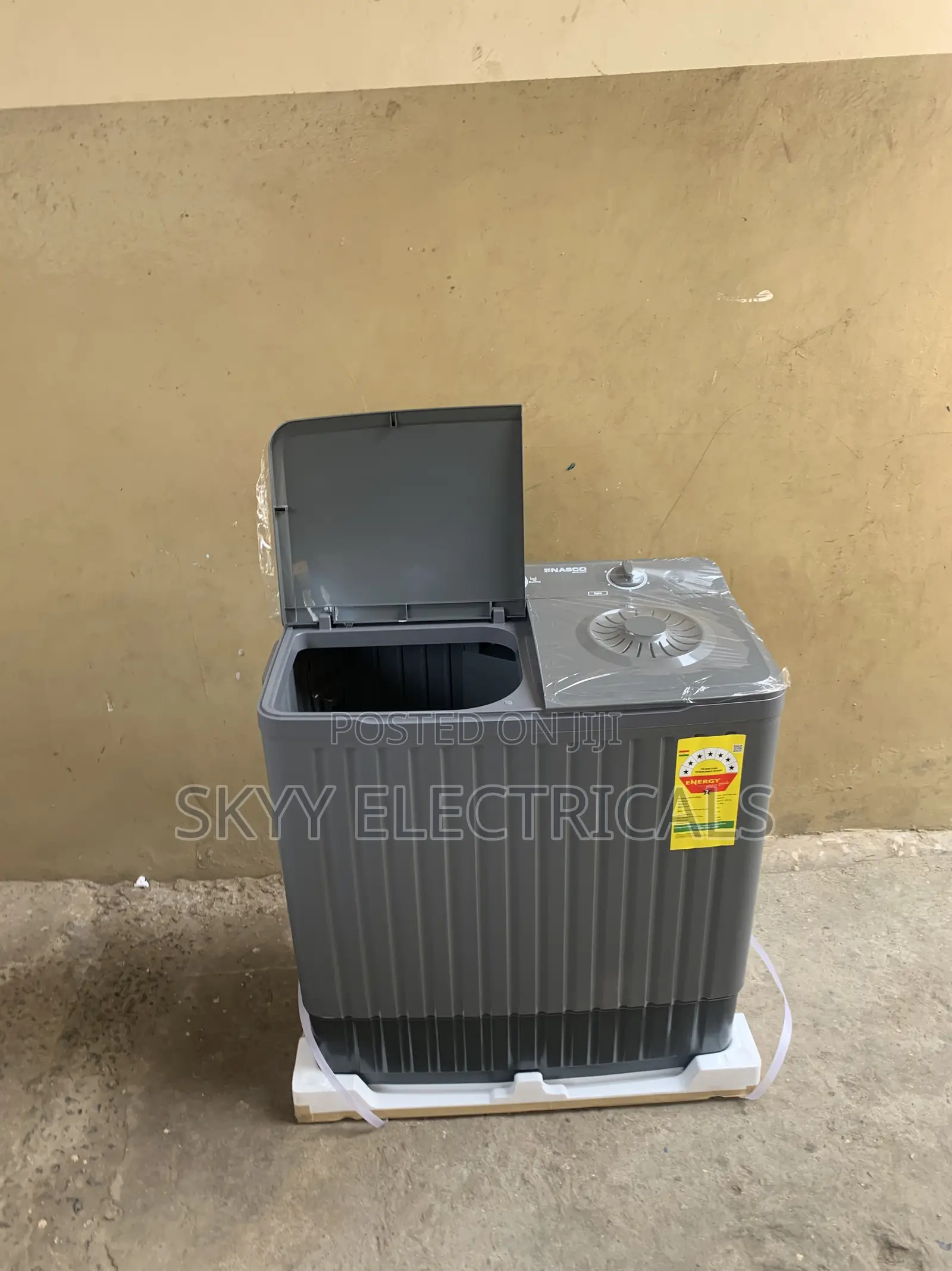 Top Load WashingMachine SemiAutomatic Nasco 11kg TwinTub