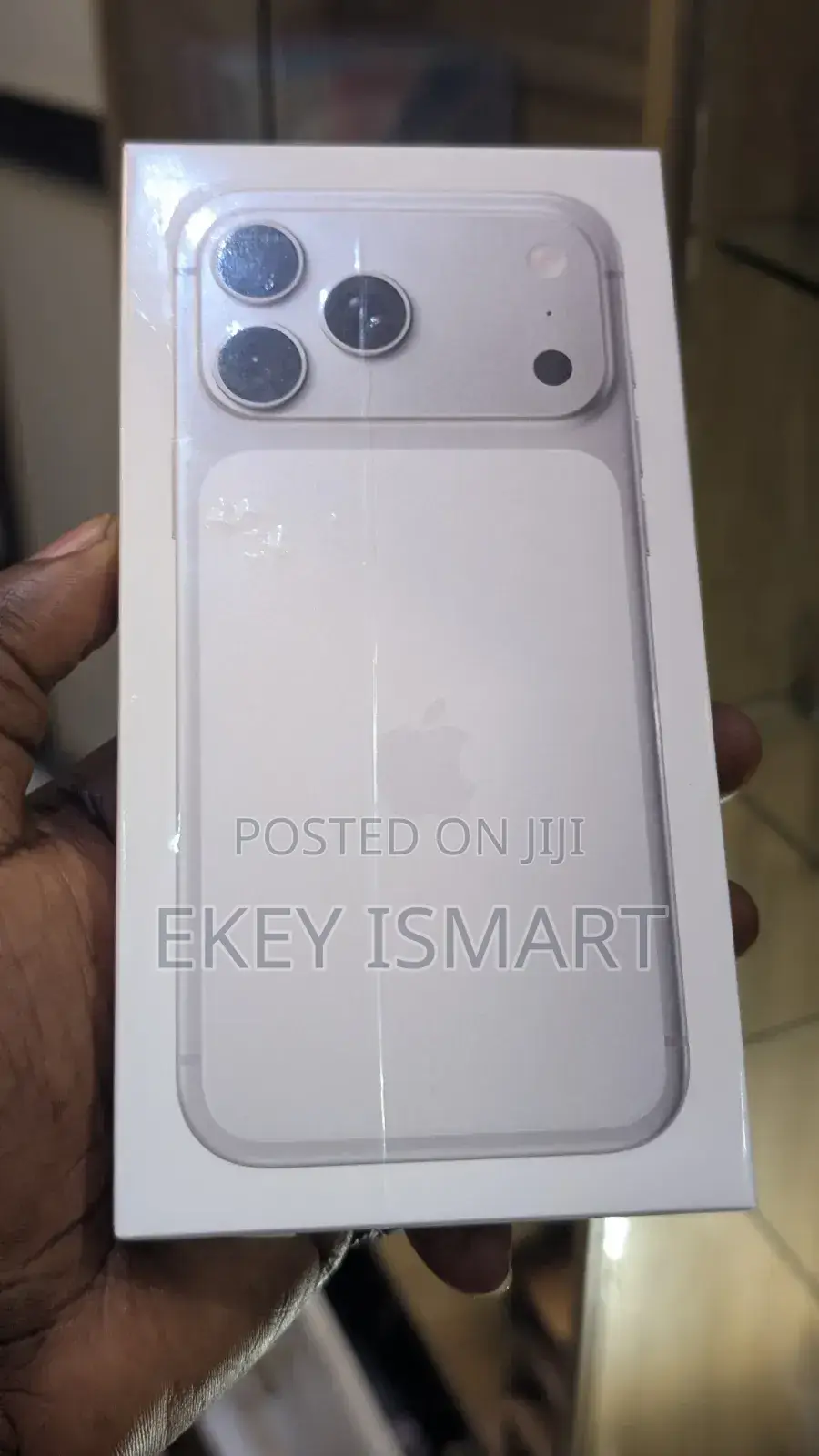 New Apple iPhone 17 Pro Max 256 GB White