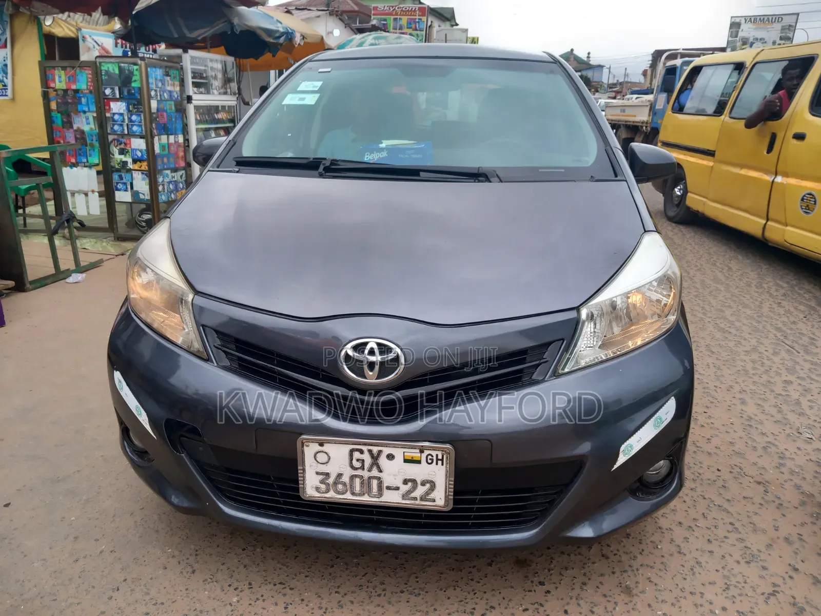 Toyota Yaris 2012 White