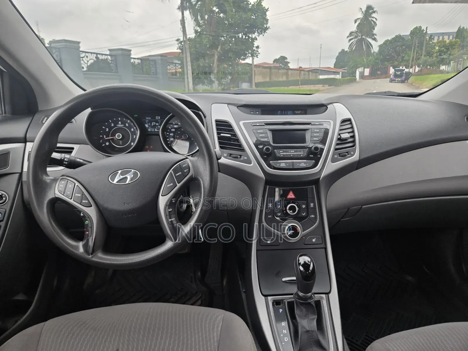 Hyundai Elantra 2014 White