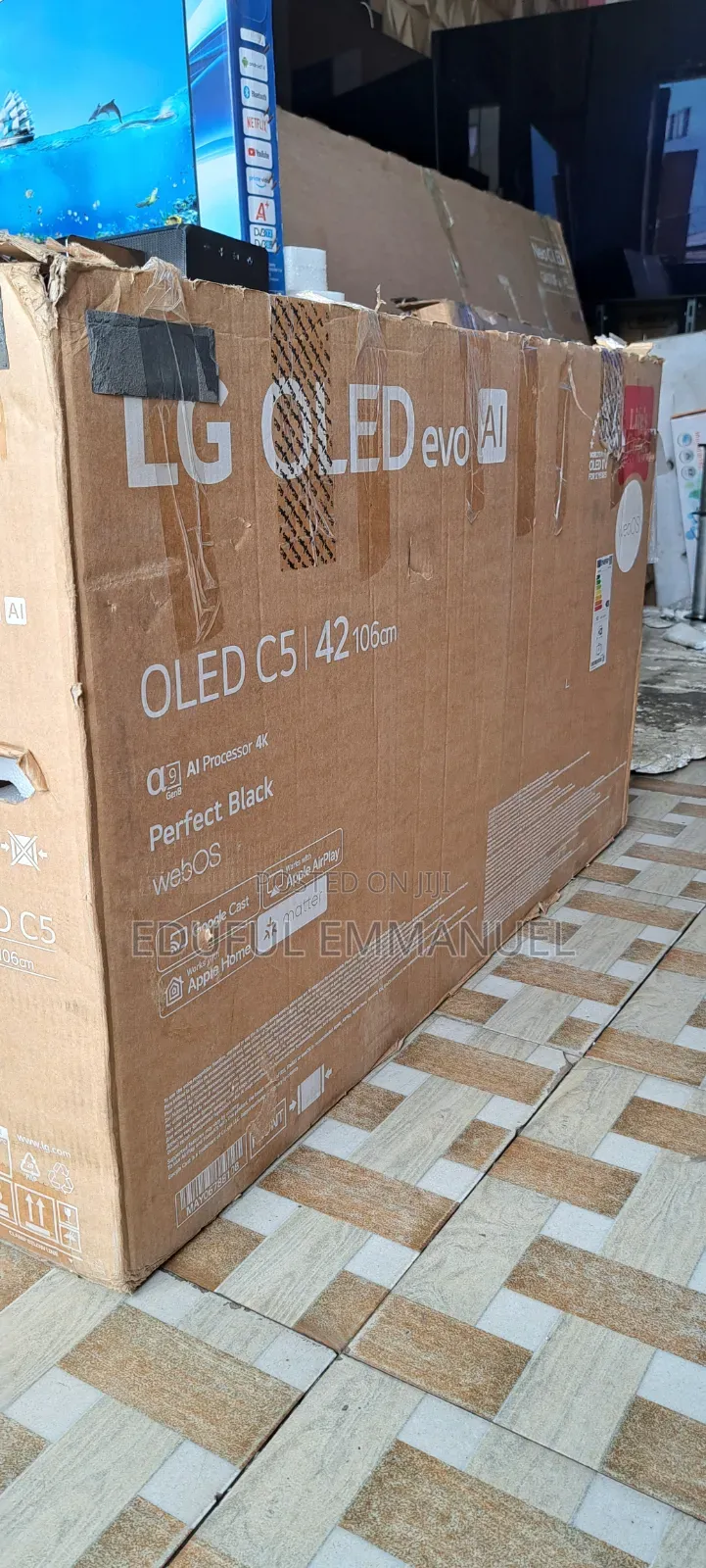LG 42" Class OLED Evo C5 AI Super Upscaling 2025 UHD Smart