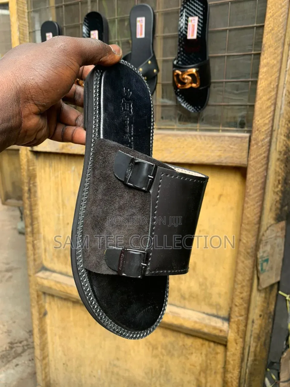 Fashionable Men's Slippers. In Different Styles. Free Delivery!!