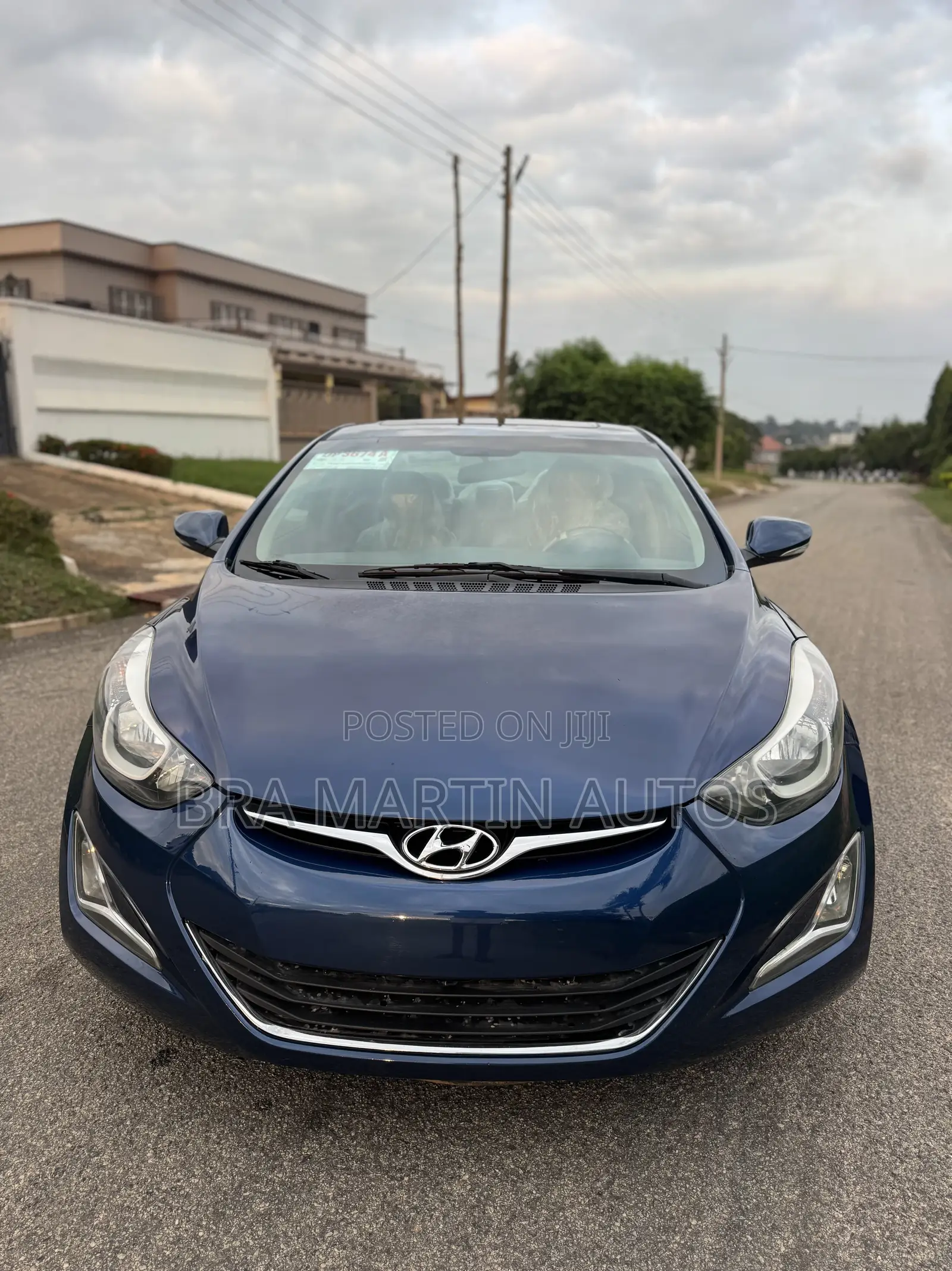 Hyundai Elantra Limited Sedan FWD (1.8L 4cyl 6A) 2016 Blue