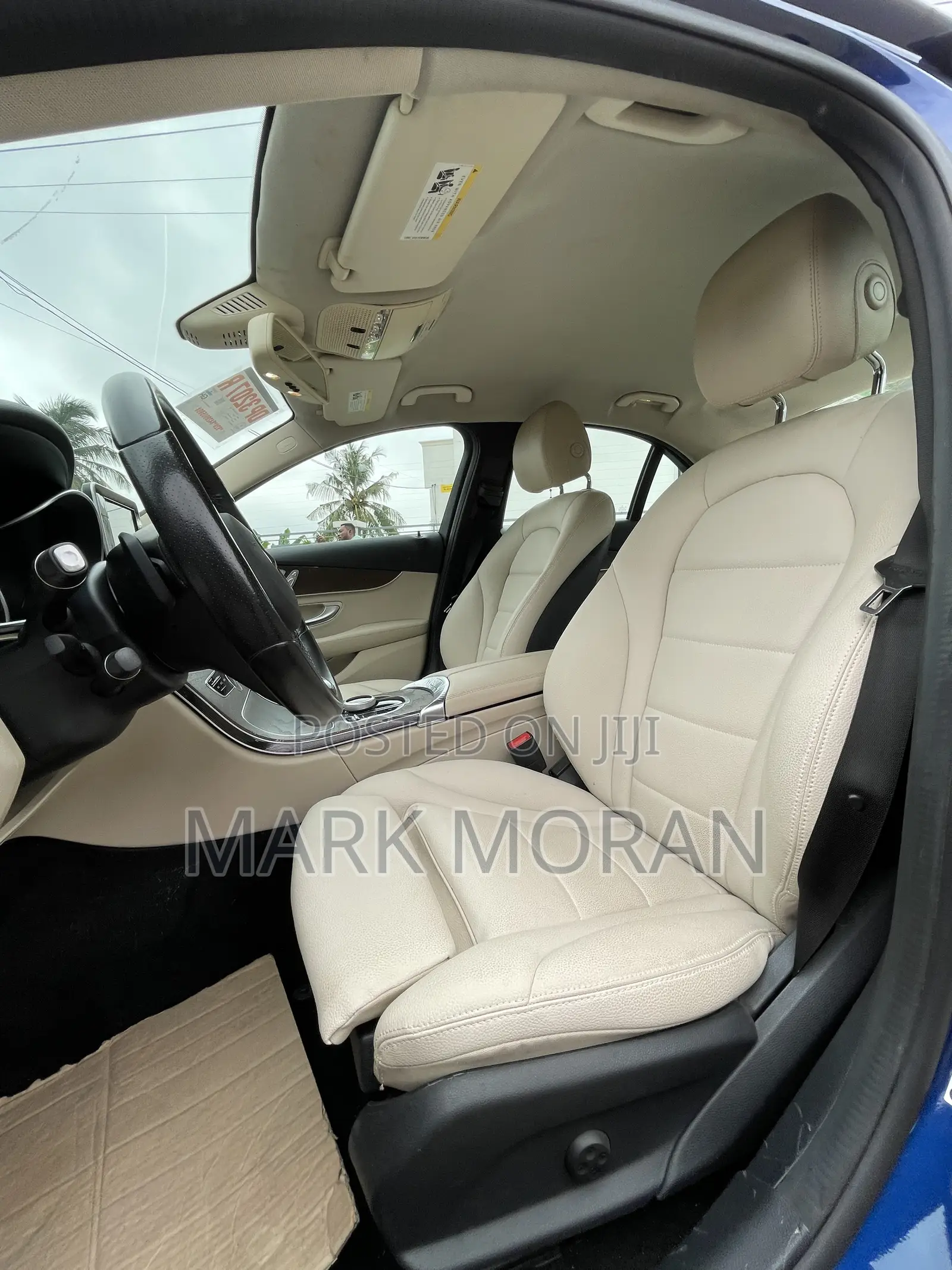 Mercedes-Benz C300 2017 Blue