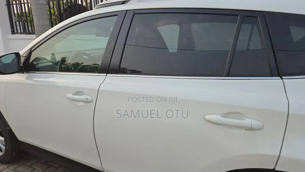 Toyota RAV4 2014 White