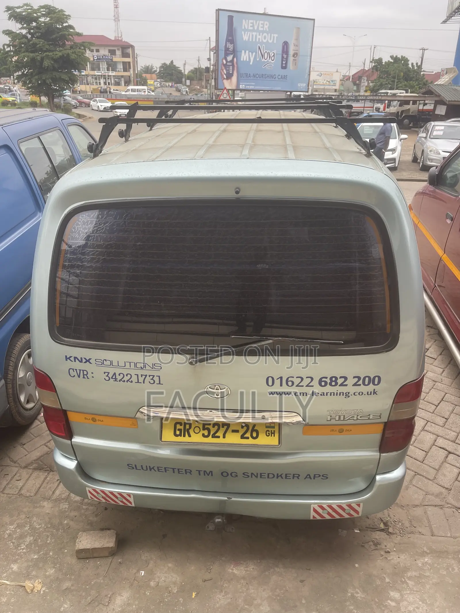 Toyota HiAce 2010 Grey