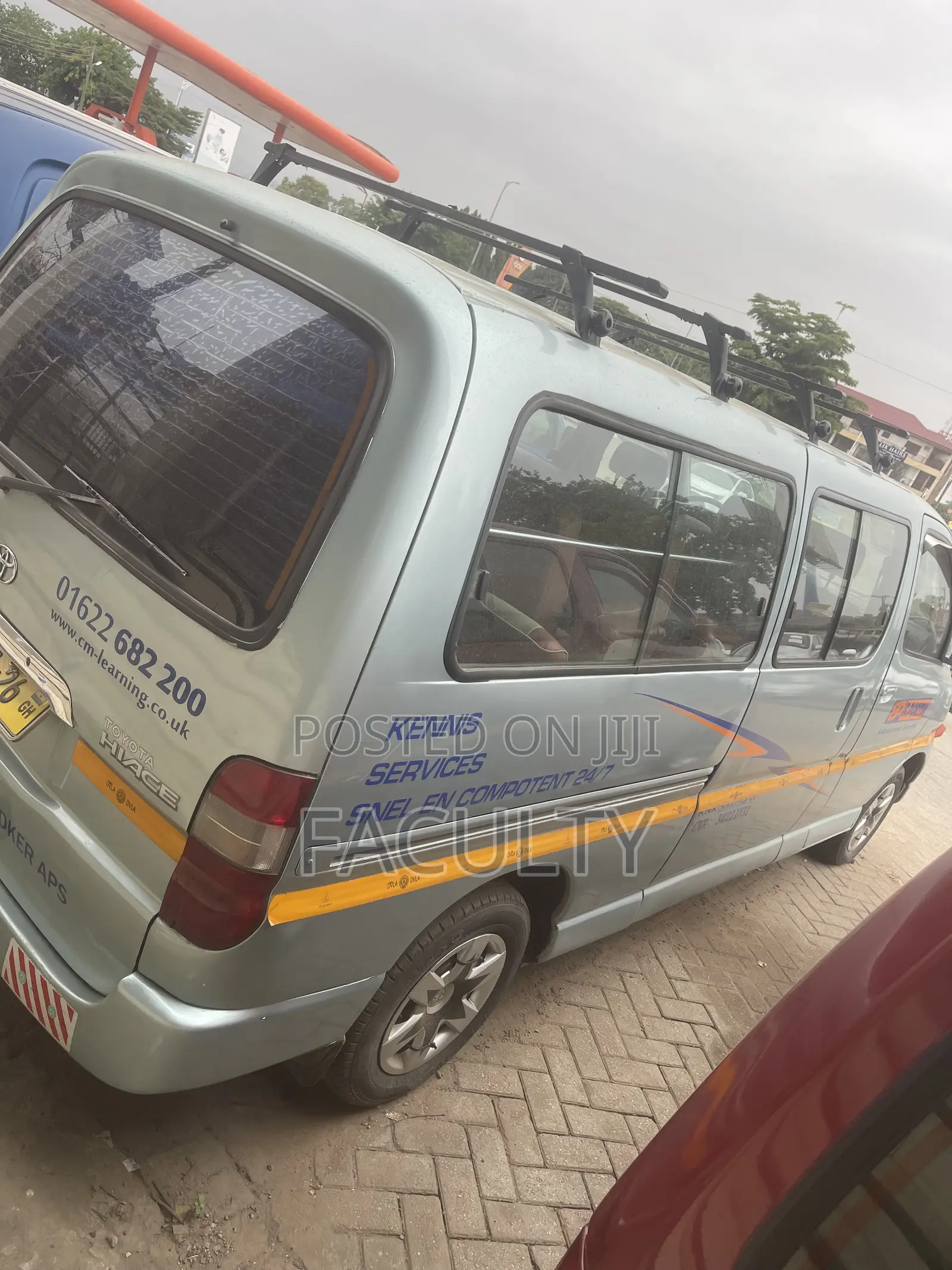 Toyota HiAce 2010 Grey