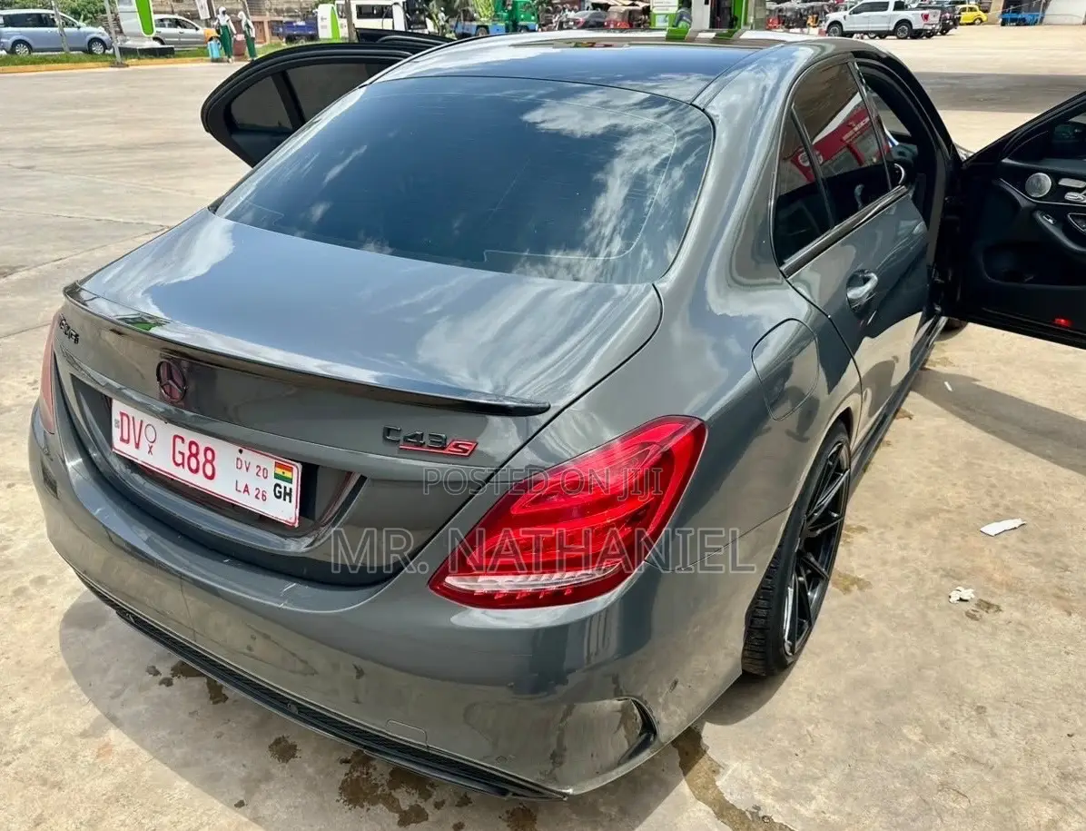 Mercedes-Benz C43 2017 Gray