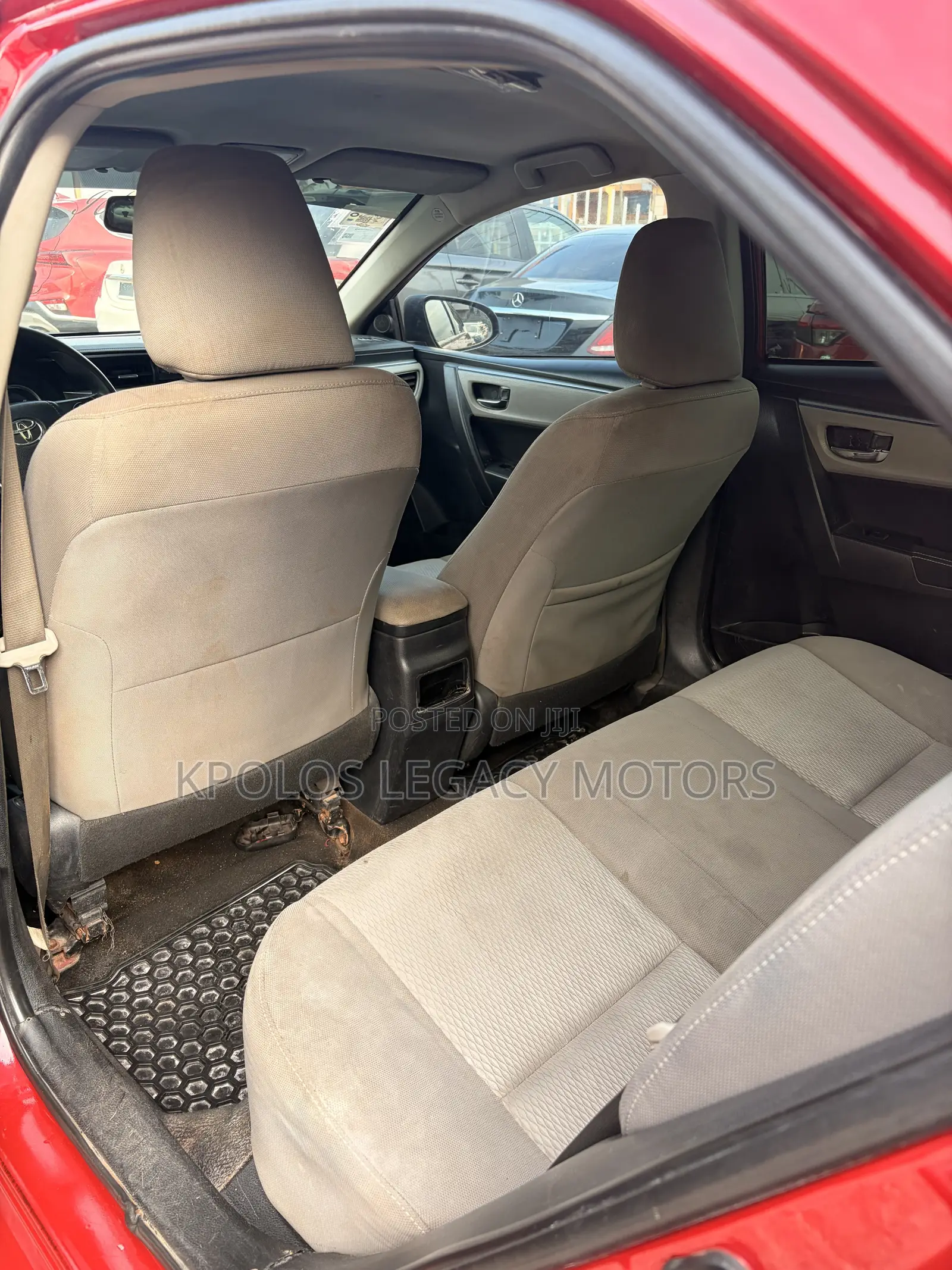 Toyota Corolla LE 4dr Sedan (1.8L 4cyl CVT) 2016 Red